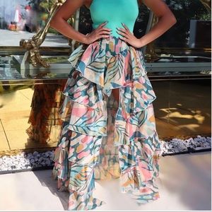 Gorgeous Tiered Maxi Skirt w/ Open Front